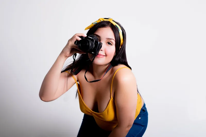 Live sex webcam photo for LinsayyColeman #2019183