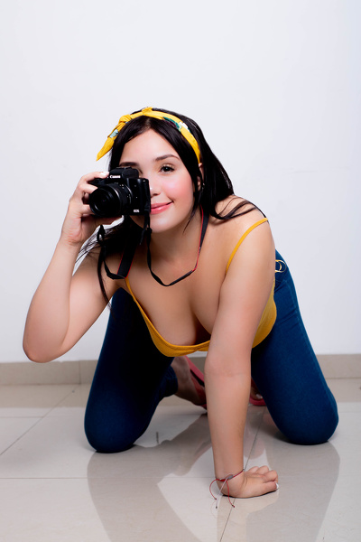 Live sex webcam photo for LinsayyColeman #2019185