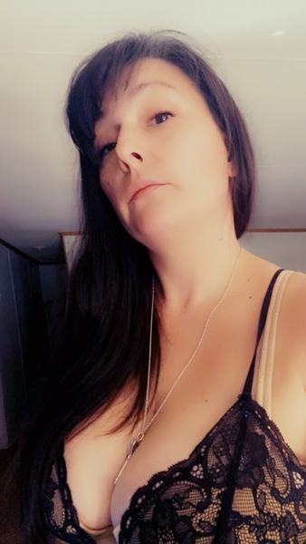 Live sex webcam photo for Mizzjazzy #6285383