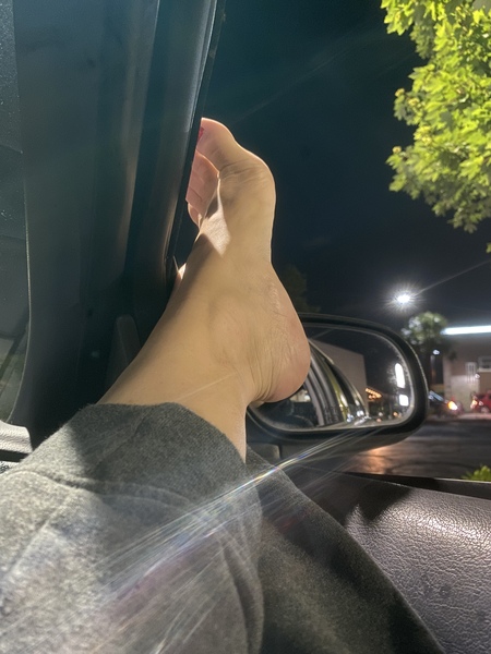 Live sex webcam photo for Mizzjazzy #6285373