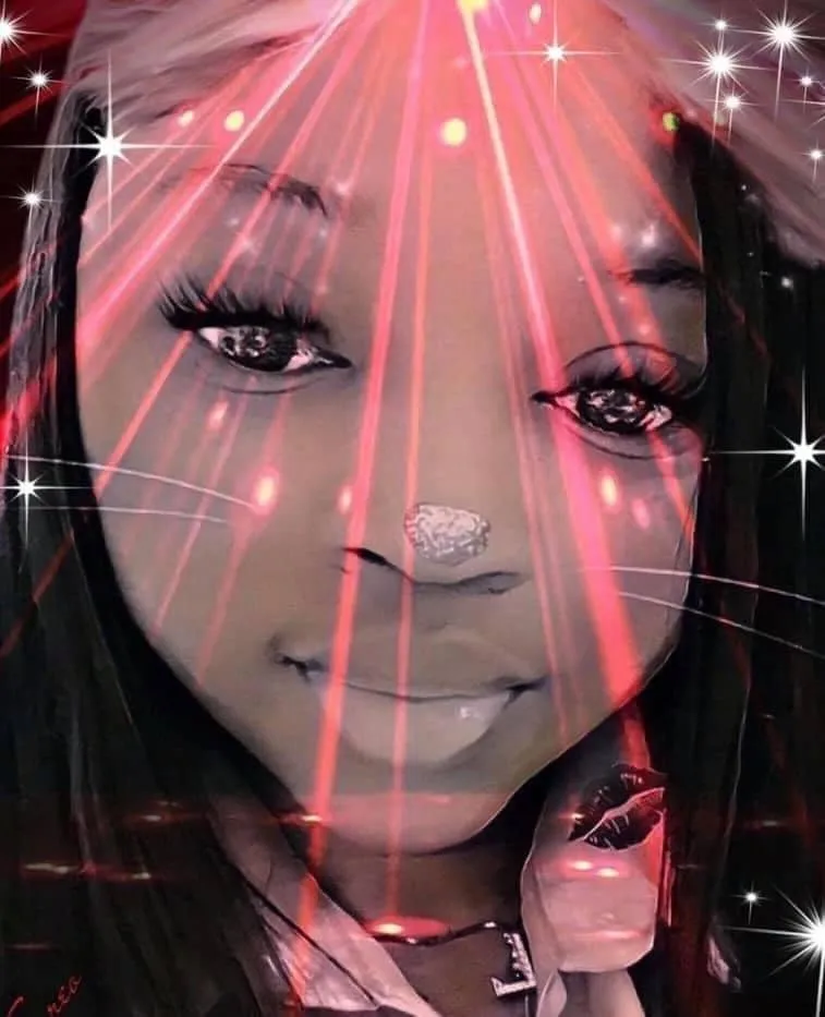 Live sex webcam photo for SexyMona #7793074