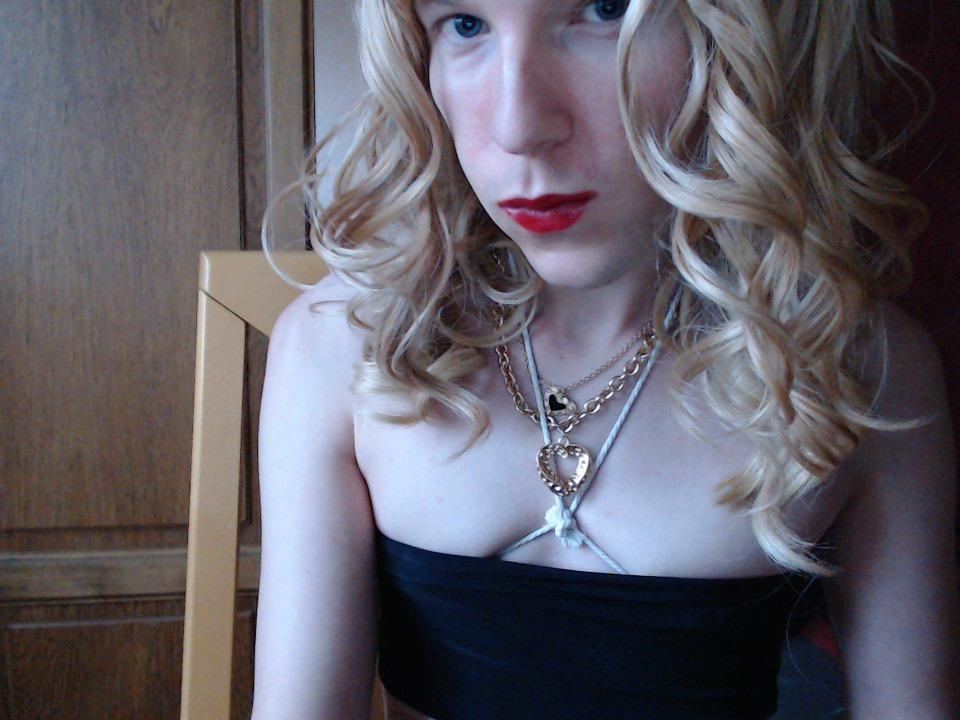 Live sex webcam photo for NatashaTrans #1376420
