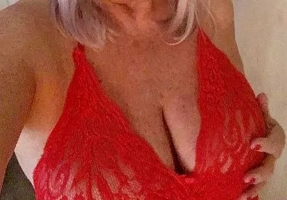 Live sex webcam photo for MelissaMature #1705268