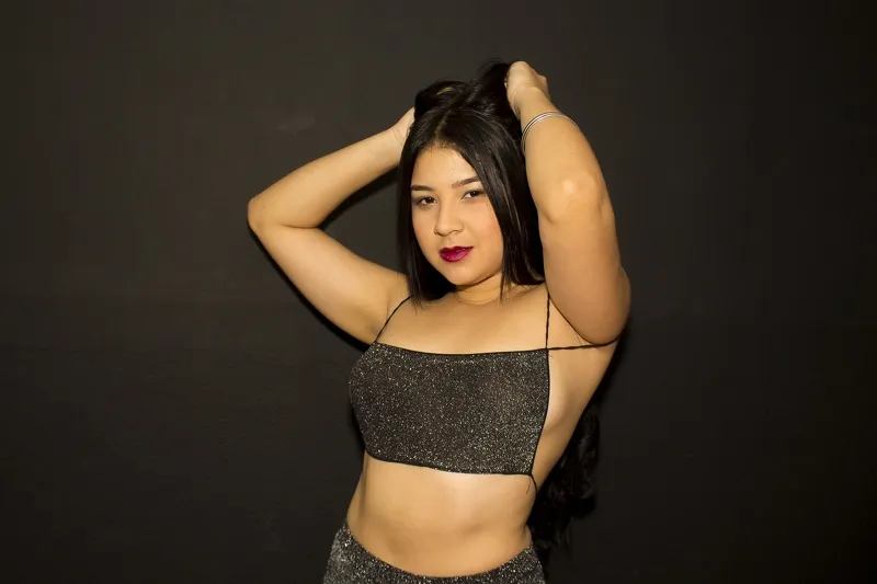 Live sex webcam photo for CamiilaGrray #2264767