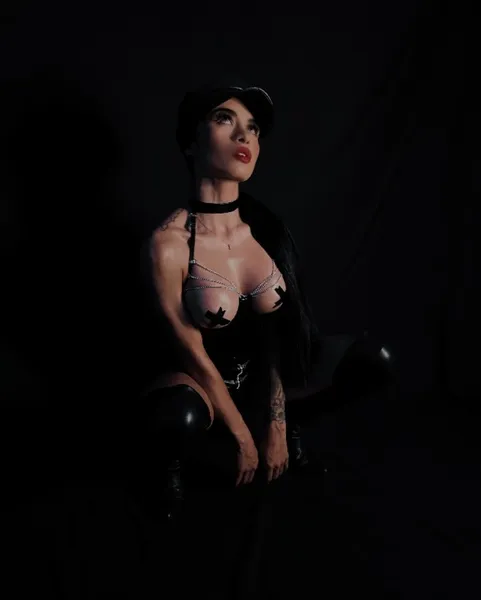 Live sex webcam photo for gabriela_montes #6146584