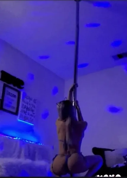Live sex webcam photo for PornAngelXXX #1854803