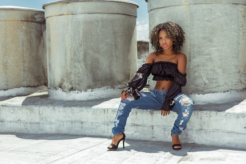 Live sex webcam photo for CarolayWolf #7860552