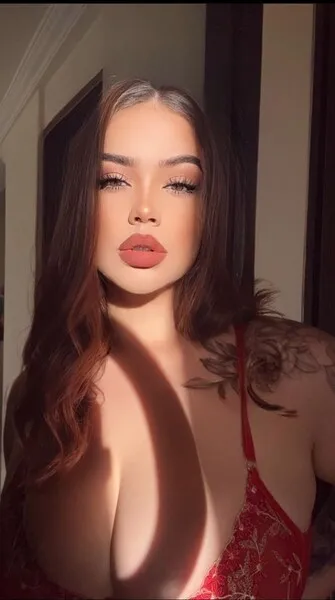 Live sex webcam photo for Amber_Duran #7915322