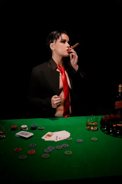 Live sex webcam photo for MiaBarton #2714081