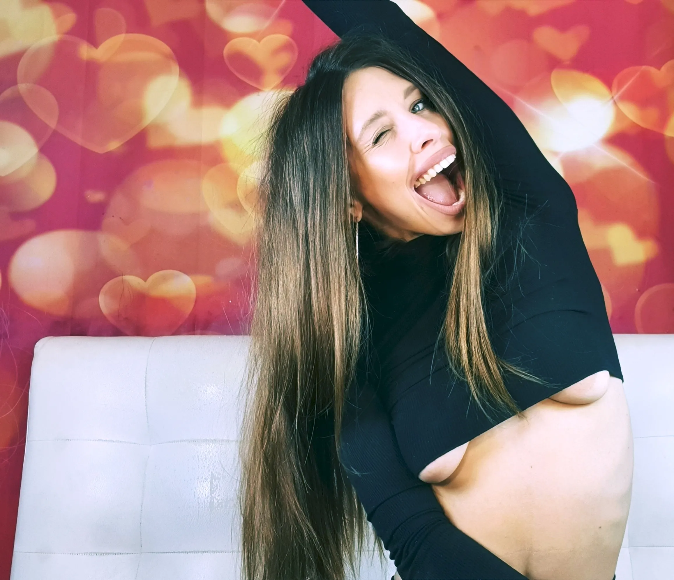 Live sex webcam photo for LadyAgata #7849251