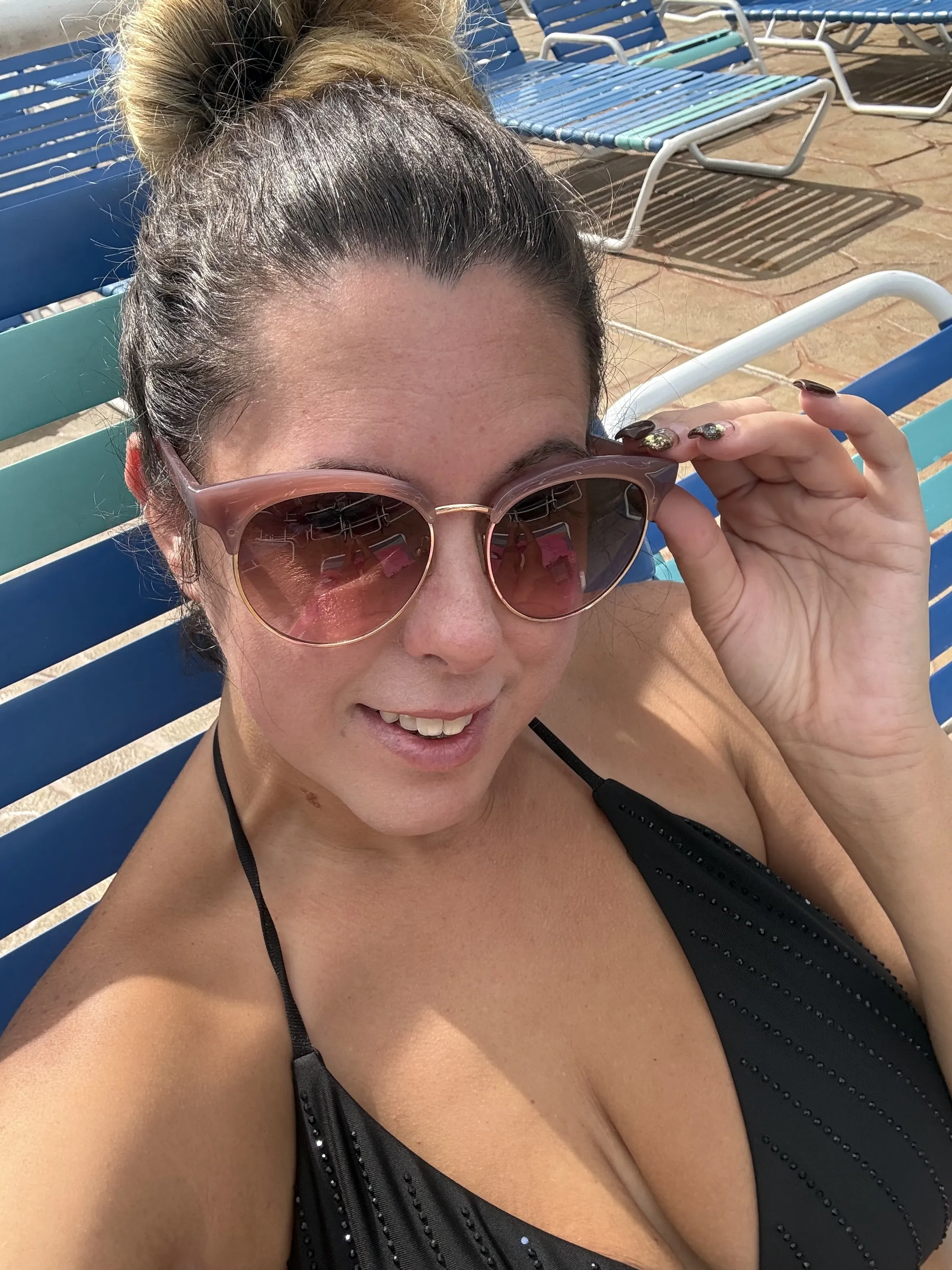 Live sex webcam photo for Nikki_Juggs #8655141