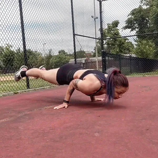 Live sex webcam photo for FitnessBliss #7933594