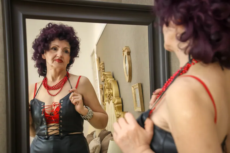 Live sex webcam photo for LustyKittyX60 #1719577