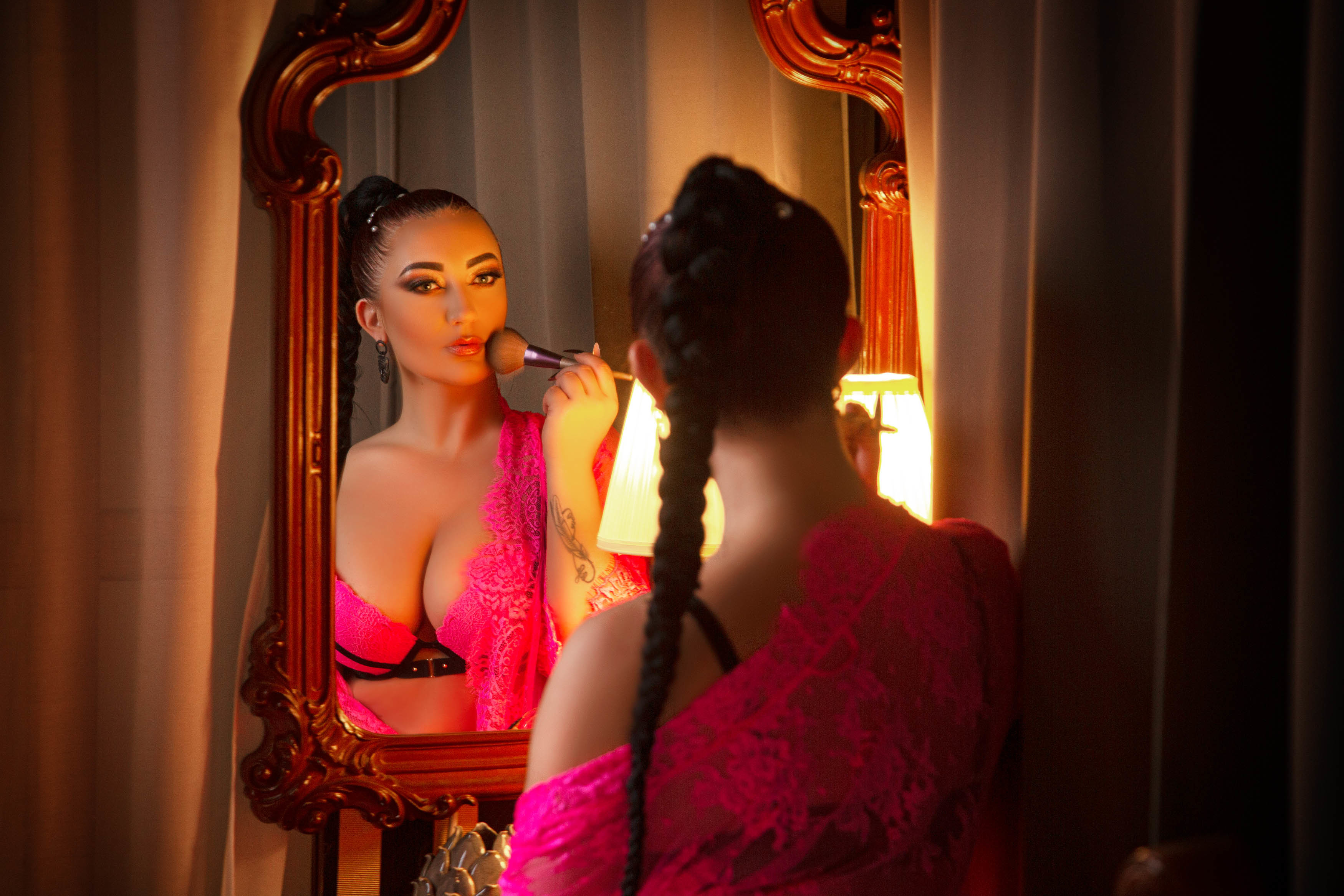 Live sex webcam photo for MiaBlackXO #7131816