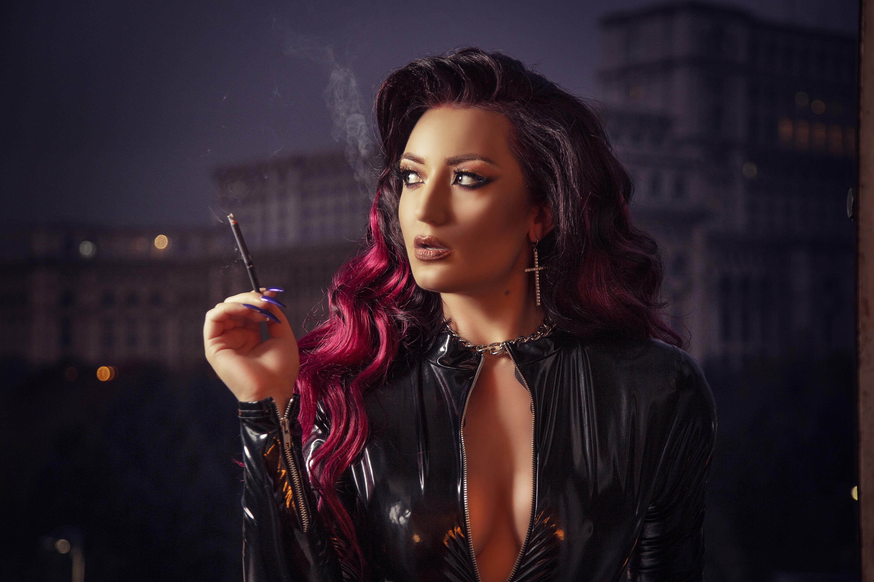 Live sex webcam photo for MiaBlackXO #7131761