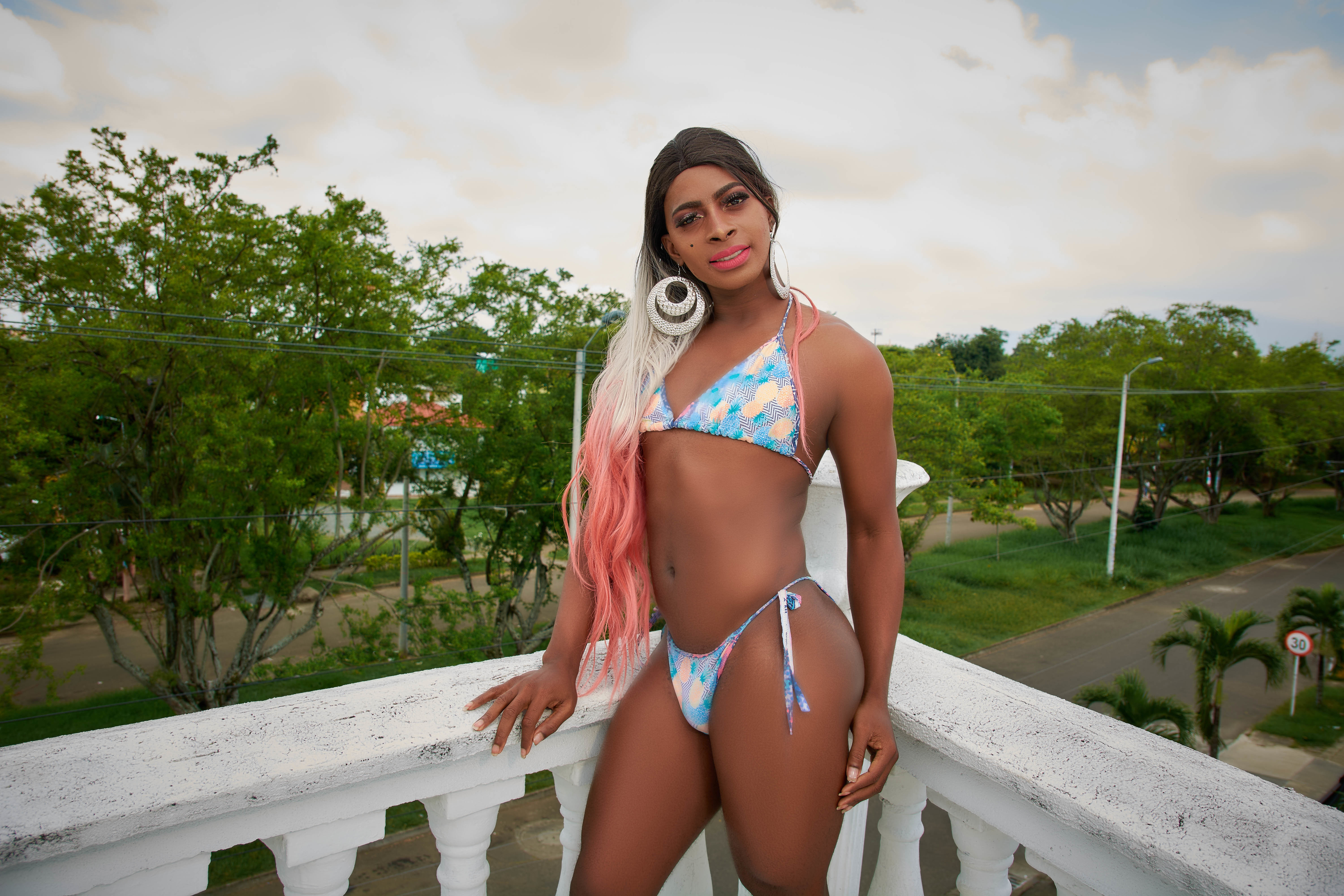 Live sex webcam photo for LorettaSaennz #7881194