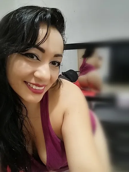 Live sex webcam photo for SARA_KENDALL #2123832