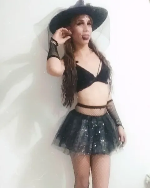 Live sex webcam photo for Stepphanyy #2167565