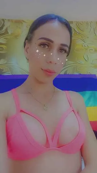 Live sex webcam photo for Stepphanyy #5322763
