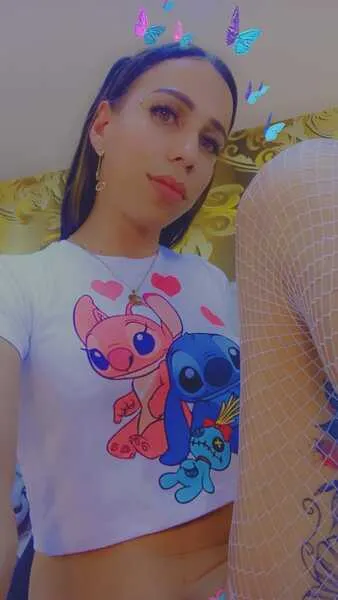 Live sex webcam photo for Stepphanyy #4259653