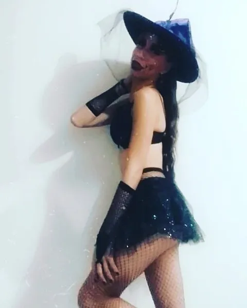 Live sex webcam photo for Stepphanyy #2167566