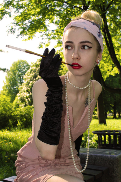 Live sex webcam photo for LuluMoyer #2228522