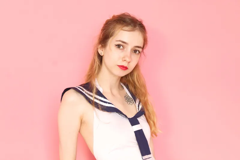 Live sex webcam photo for LuluMoyer #1997658