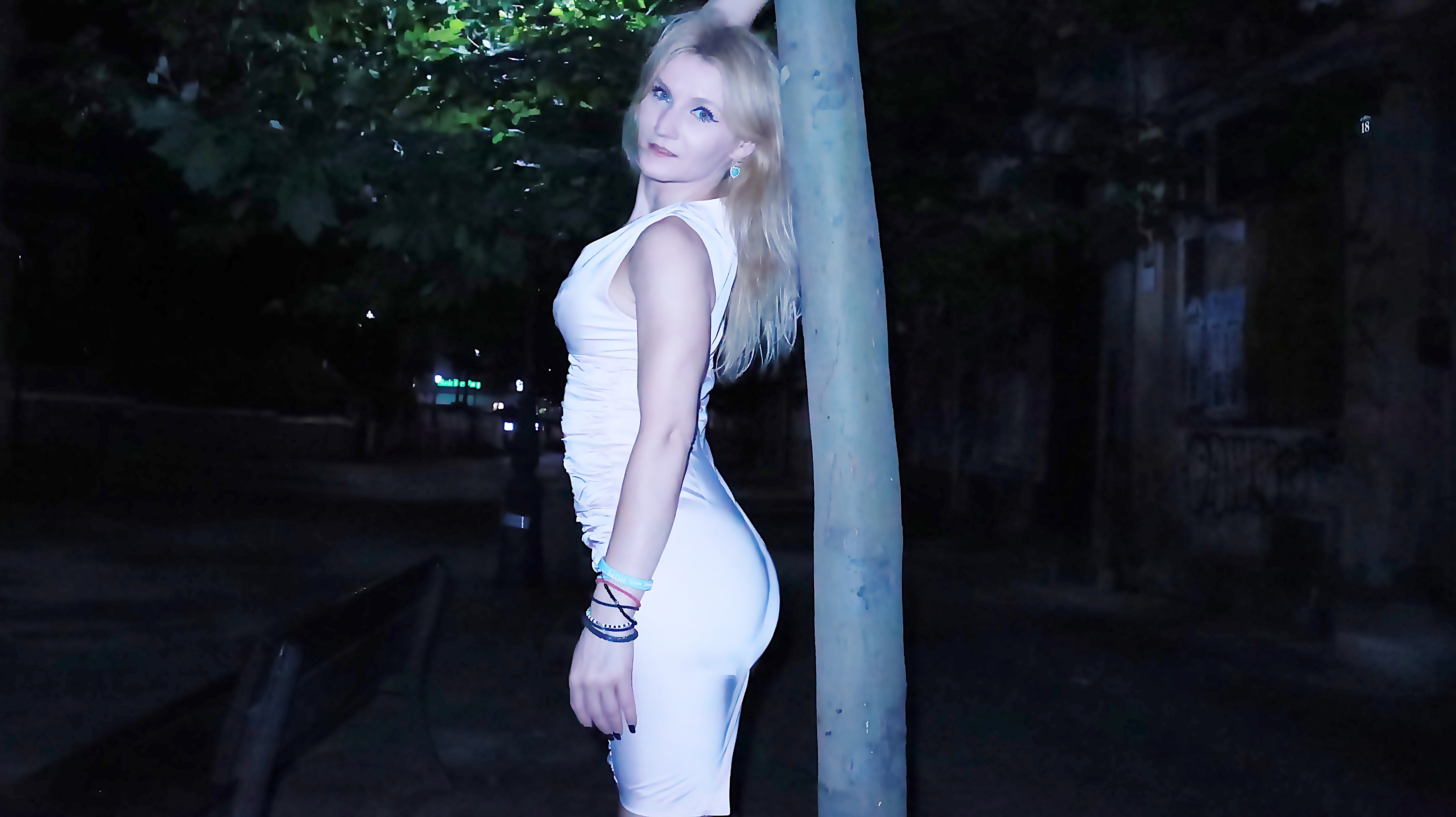 Live sex webcam photo for AshleySweetXxX #7856846