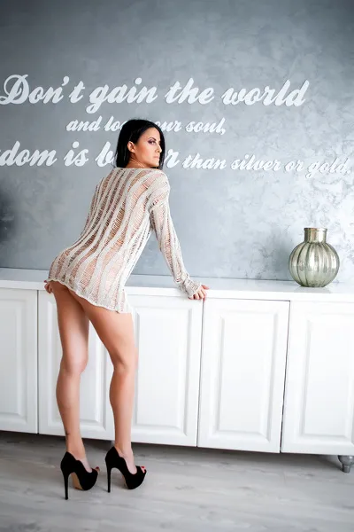 Live sex webcam photo for SandraBlakee #7346303