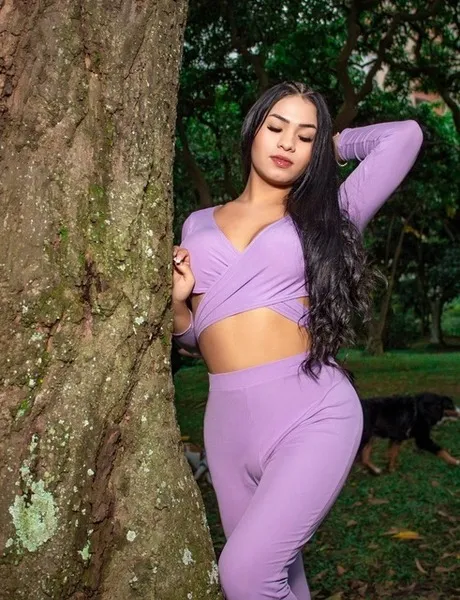 Live sex webcam photo for obedient_slavegirl_ateneha #2792507