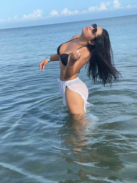 Live sex webcam photo for obedient_slavegirl_ateneha #2233216