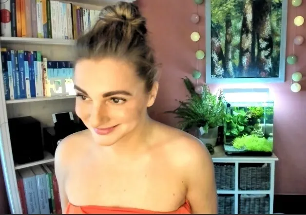 Live sex webcam photo for AntoniaPur28 #7262245