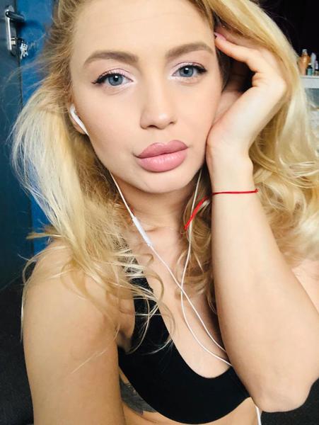 Live sex webcam photo for LannaGrace #5876849