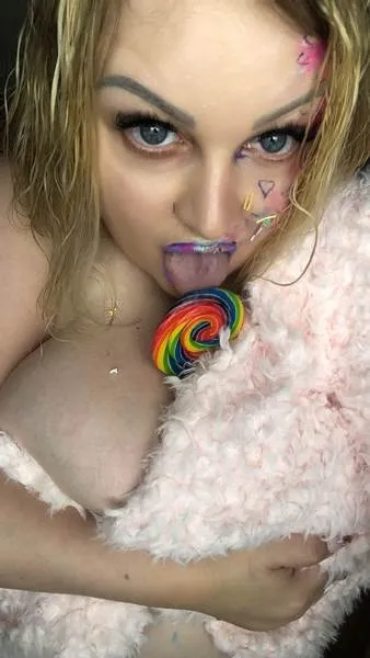 Live sex webcam photo for BritneySton #2716894