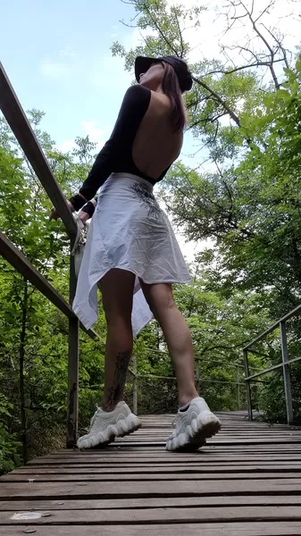 Live sex webcam photo for HolyKhloe #2191539