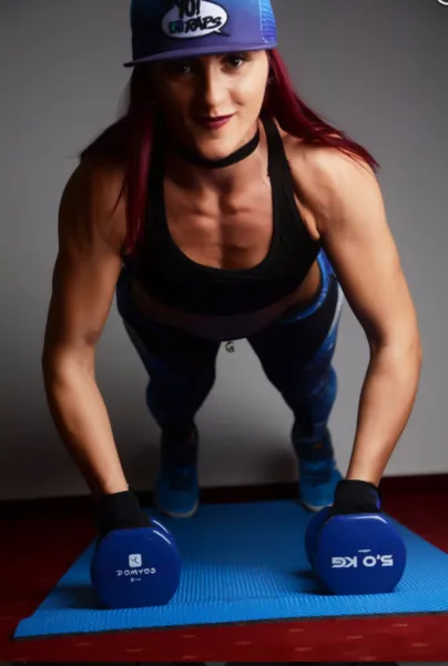 Live sex webcam photo for MusclesQueen #1986382