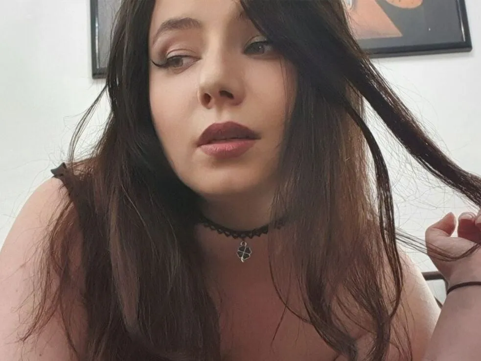 Live sex webcam photo for MysticalZelda #4016162