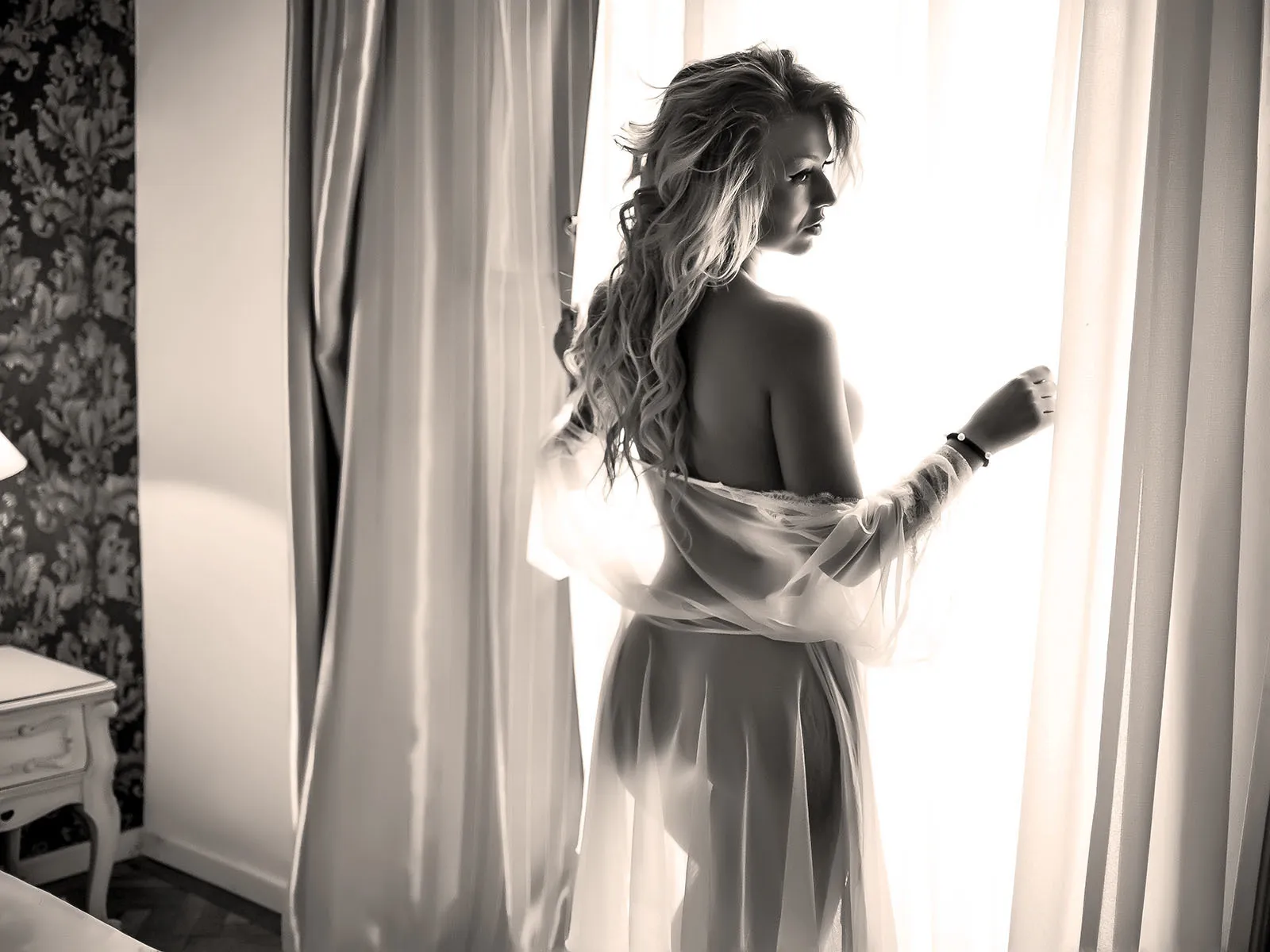 Live sex webcam photo for AllyRey #7211312