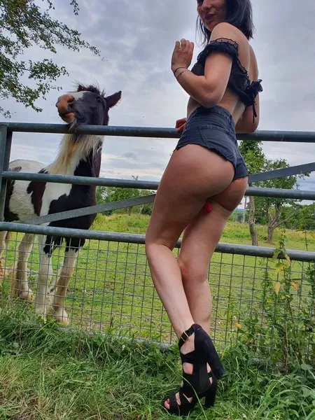 Live sex webcam photo for Virtualfantasydream #1734997