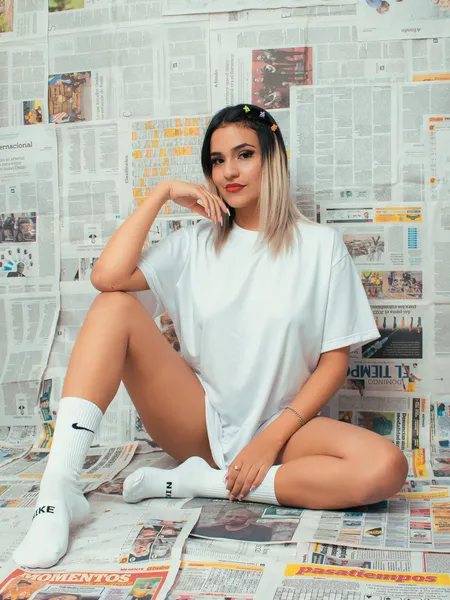 Live sex webcam photo for IzzieJohnsS #3092082