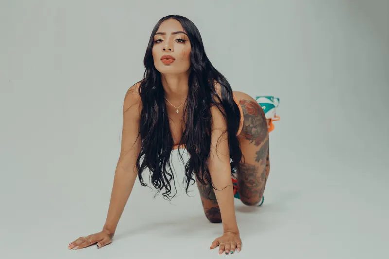 Live sex webcam photo for AlmaWest #2378155