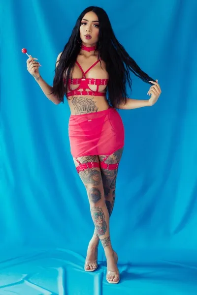 Live sex webcam photo for AlmaWest #3137999