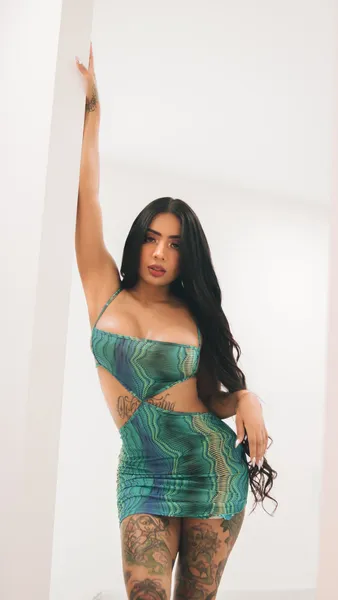 Live sex webcam photo for AlmaWest #3807535