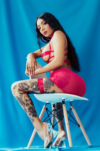 Live sex webcam photo for AlmaWest #3137994