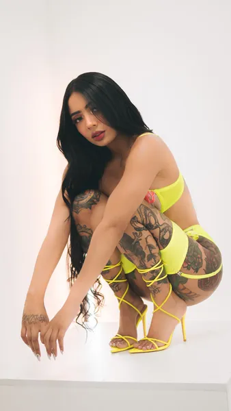 Live sex webcam photo for AlmaWest #3807530