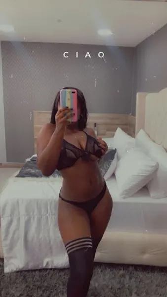 Live sex webcam photo for JennyGilmore #2760213