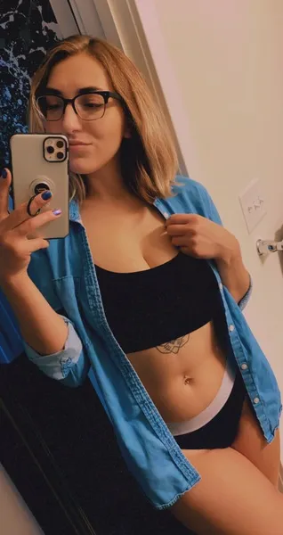Live sex webcam photo for Marina_Taylor #1987526