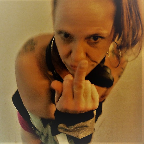 Live sex webcam photo for FreeFalling18 #1767824