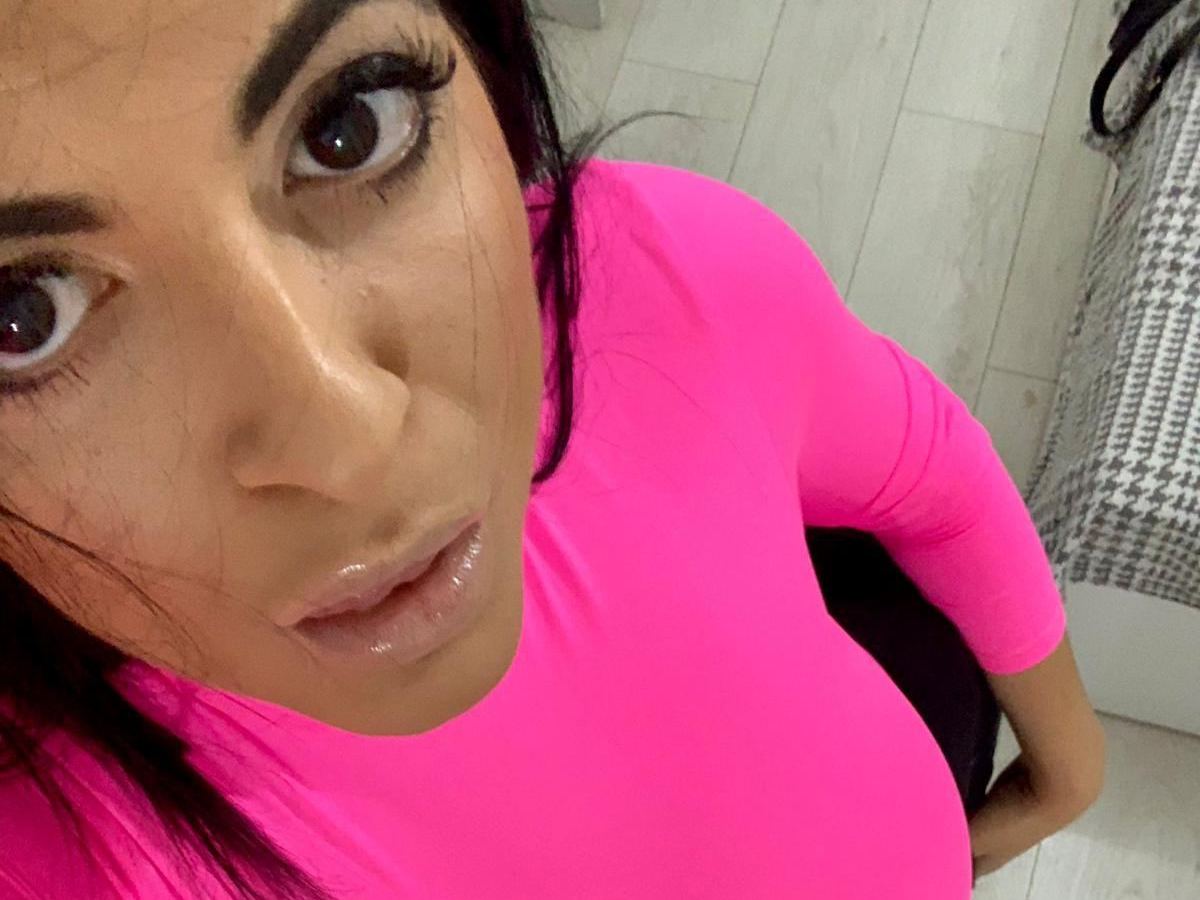 Live sex webcam photo for KAITLYINN #1387494