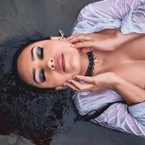 Live sex webcam photo for AngelaDiaz #3128839